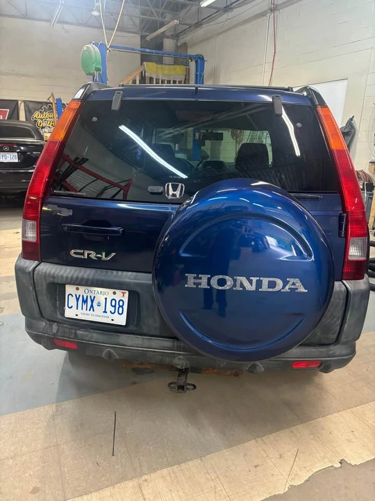 2004 Honda CR-V - Image 3 of 3