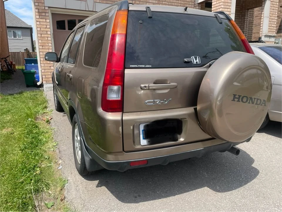 2004 Honda CR-V 2nd Gen - Image 14 of 16