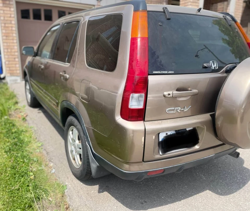 2004 Honda CR-V 2nd Gen - Image 16 of 16