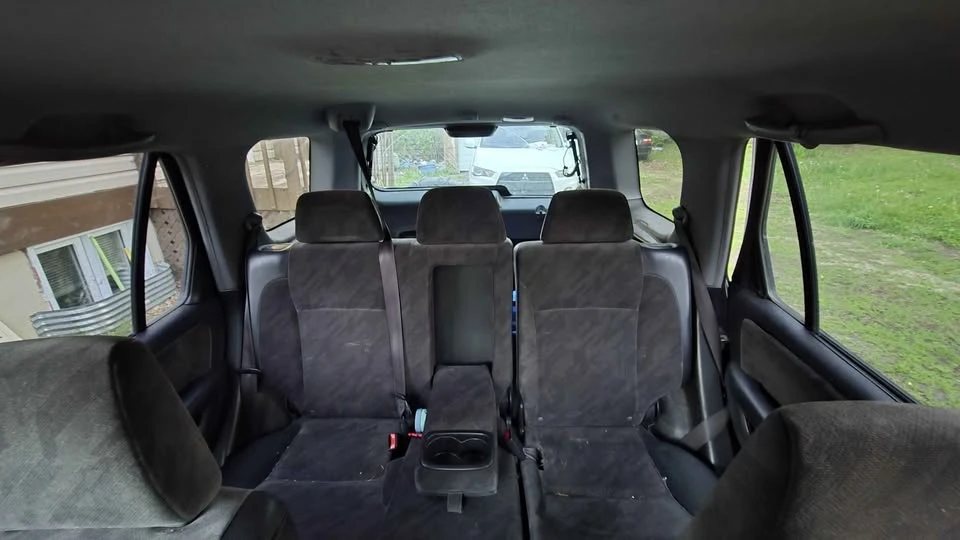 2004 Honda CR-V 2nd Gen - Image 7 of 8
