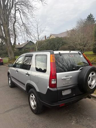 2004 Honda CR-V 2nd Gen - Image 4 of 11