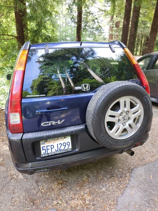 2004 Honda CR-V 2nd Gen - Image 4 of 17