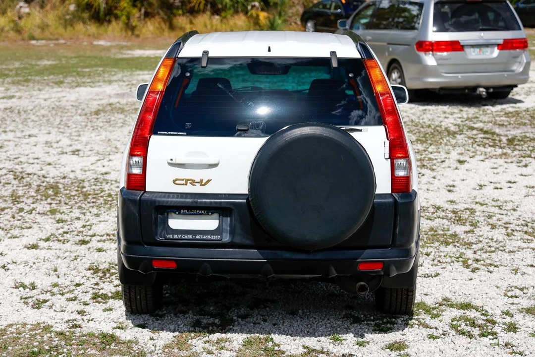 2004 Honda CR-V 2nd Gen - Image 9 of 12