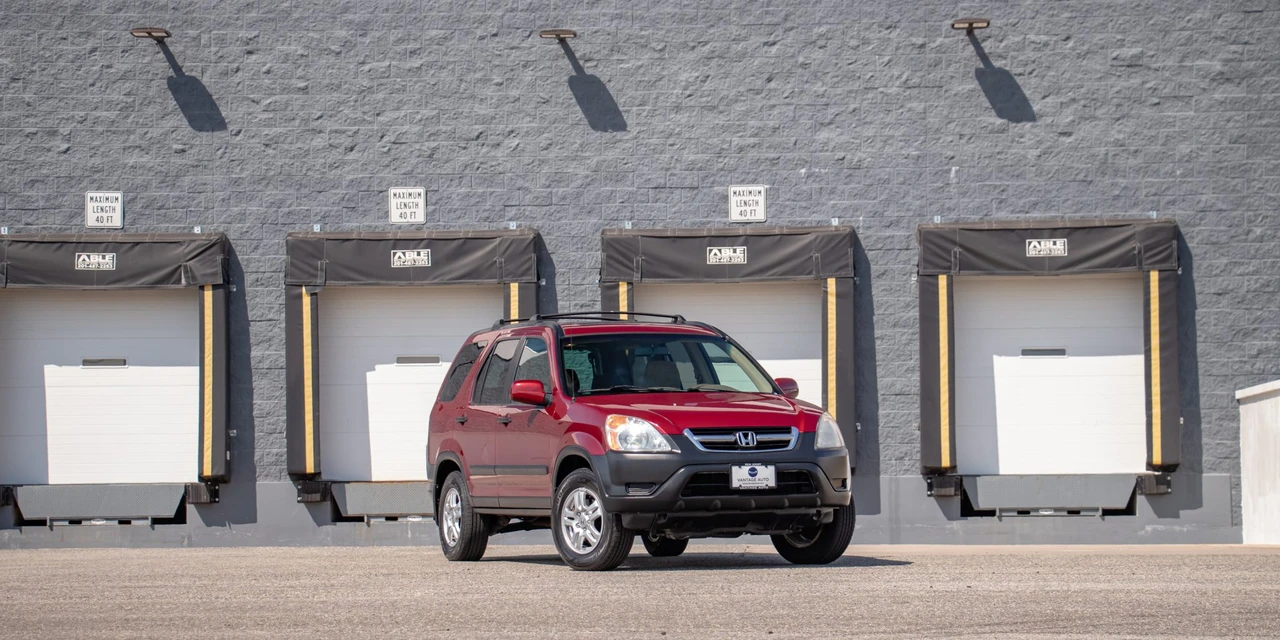 2004 Honda CR-V 2nd Gen - Image 17 of 31