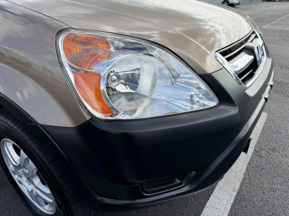 2004 Honda CR-V 2nd Gen - Image 15 of 31