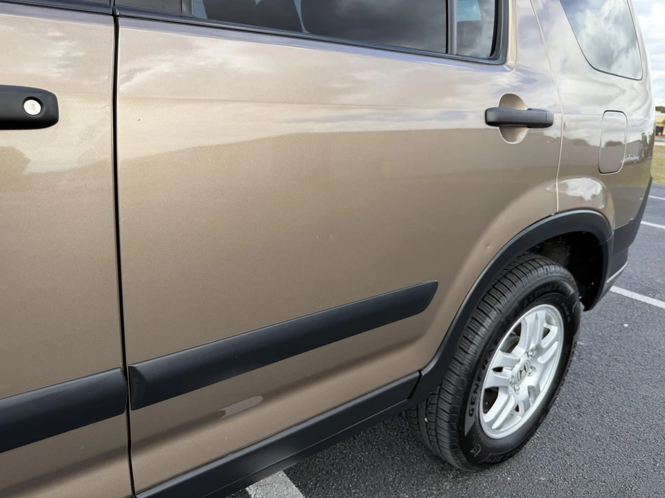 2004 Honda CR-V 2nd Gen - Image 20 of 31