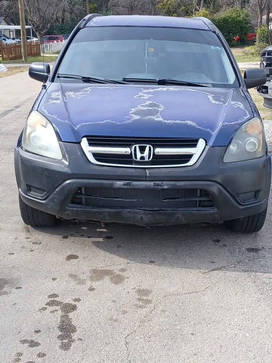 2004 Honda CR-V 2nd Gen - Image 3 of 11