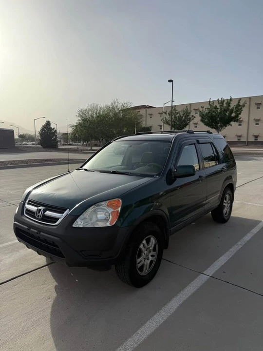 2004 Honda CR-V 2nd Gen - Image 3 of 14