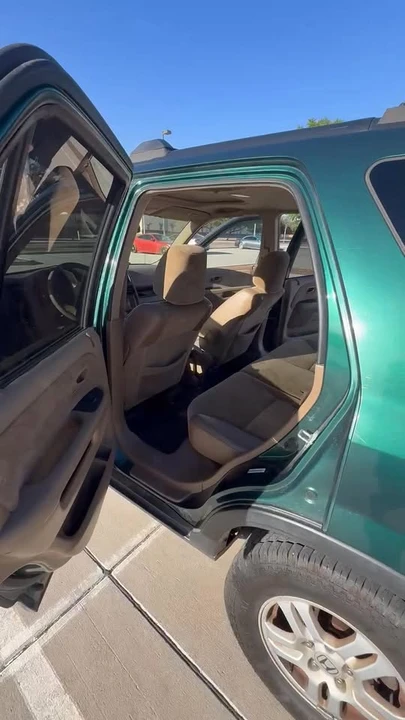 2004 Honda CR-V 2nd Gen - Image 14 of 14