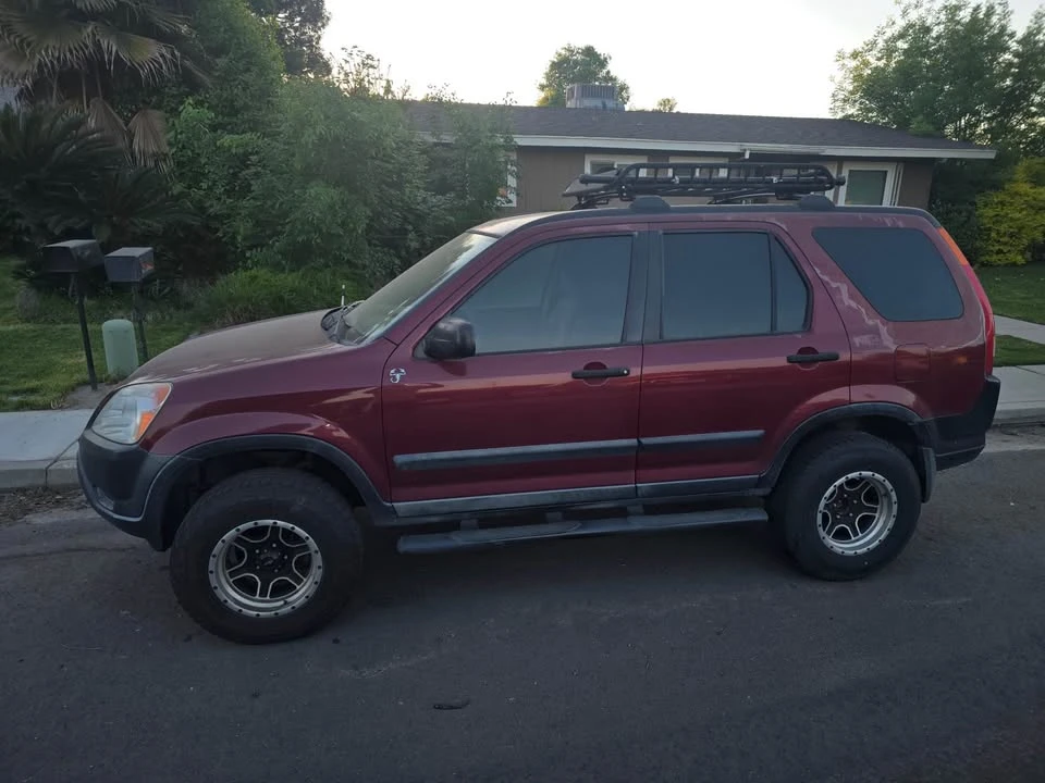 2004 Honda CR-V 2nd Gen - Image 8 of 9