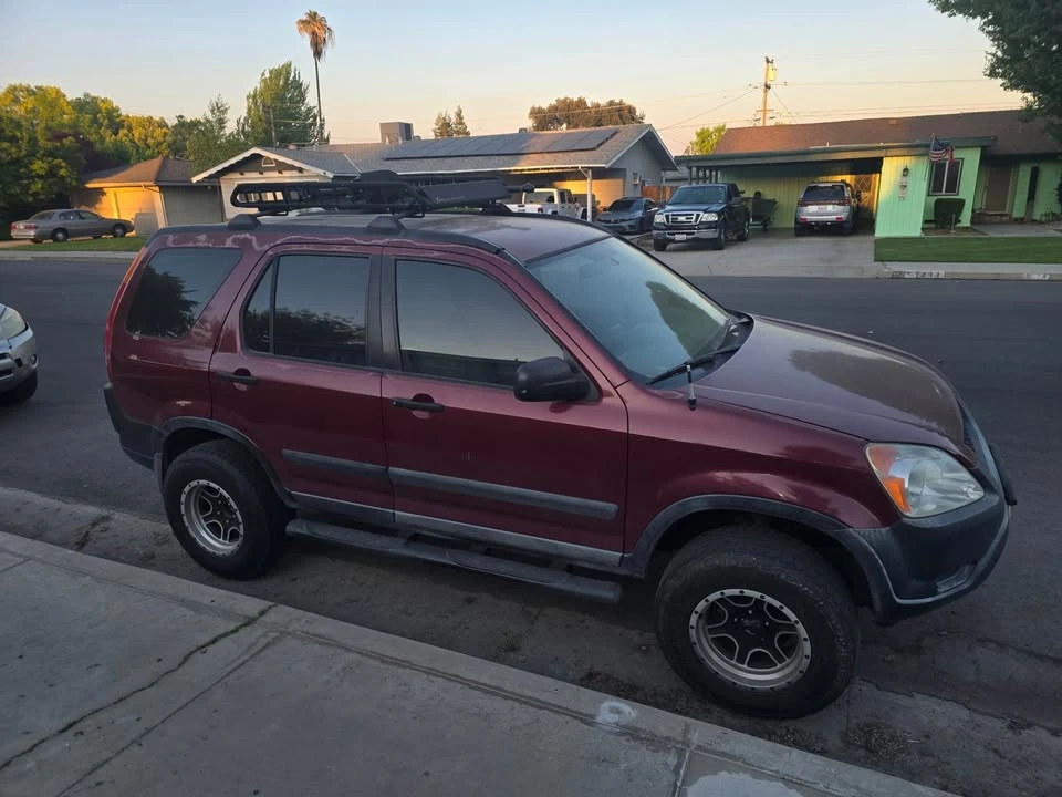 2004 Honda CR-V 2nd Gen - Image 9 of 9