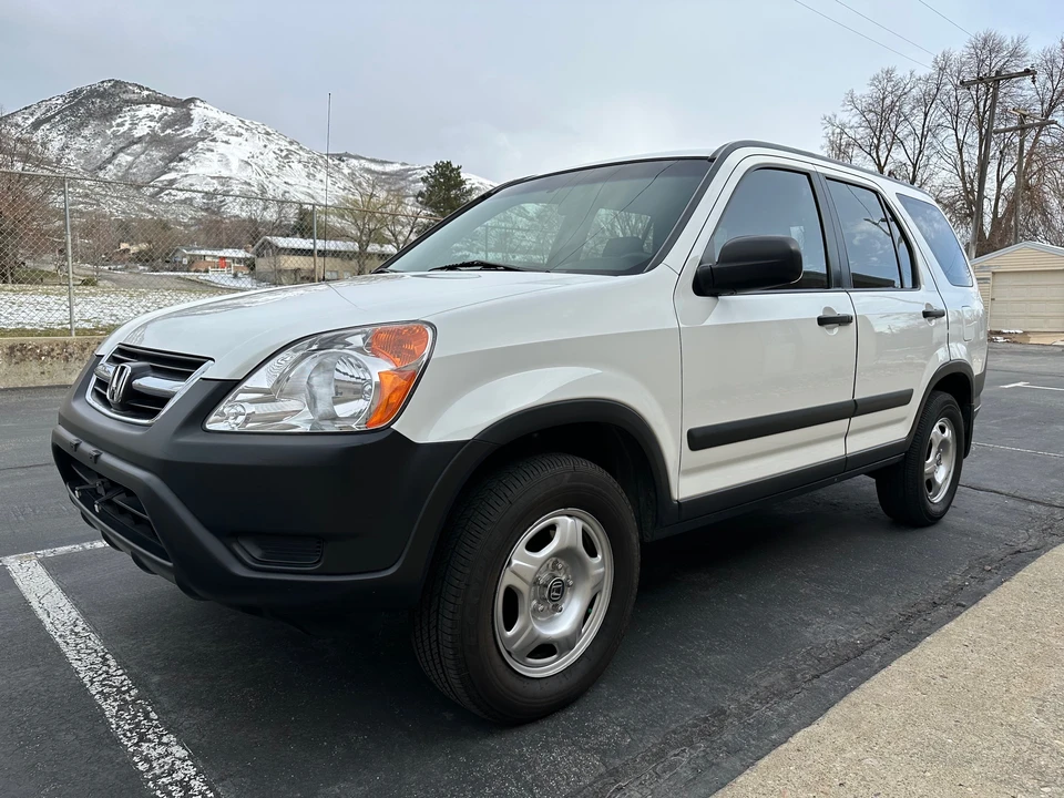 2004 Honda CR-V 2nd Gen - Image 28 of 31