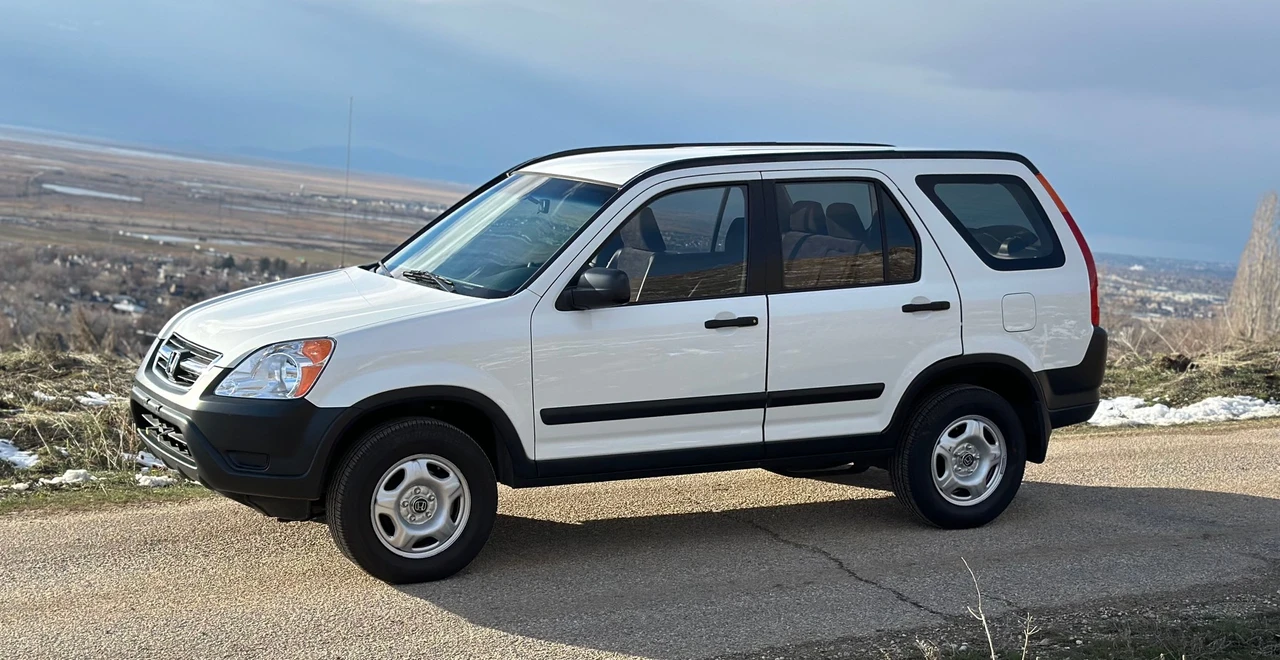 2004 Honda CR-V 2nd Gen - Image 22 of 31