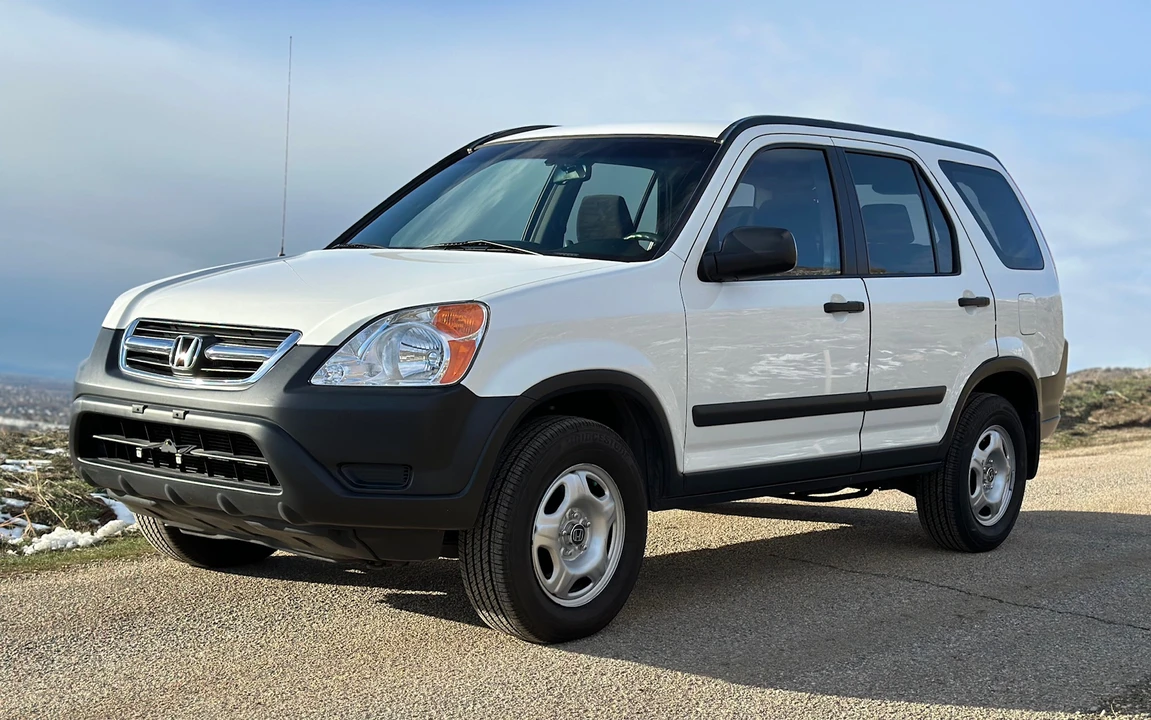 2004 Honda CR-V 2nd Gen - Image 25 of 31
