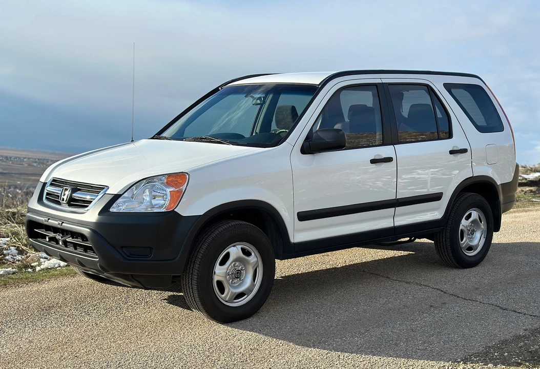 2004 Honda CR-V 2nd Gen - Image 23 of 31