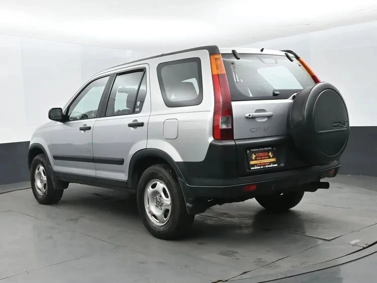 2004 Honda CR-V 2nd Gen - Image 9 of 12