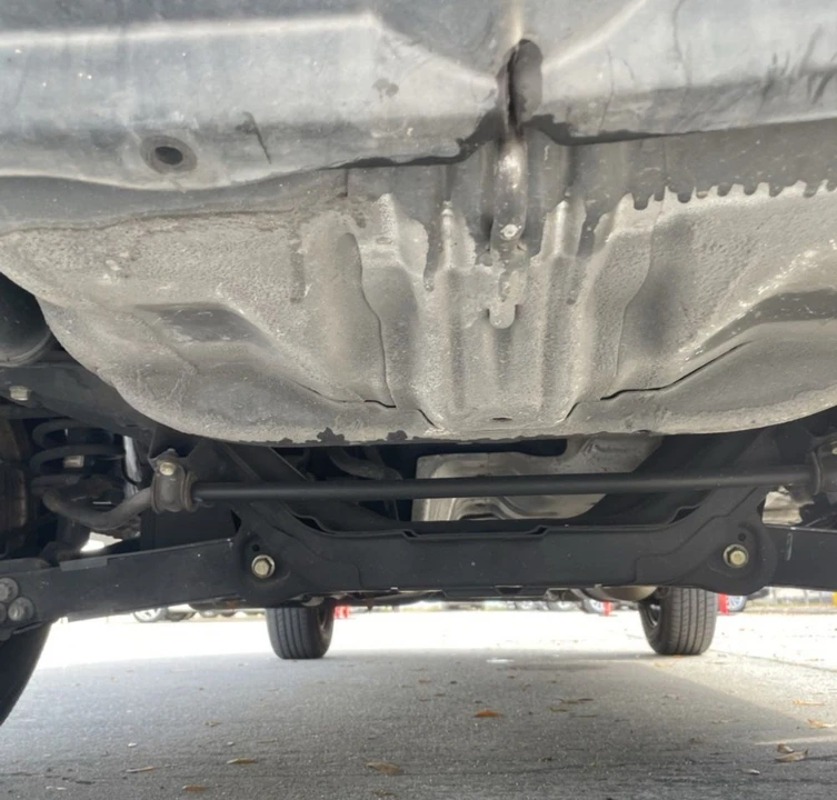 2004 Honda CR-V 2nd Gen - Image 6 of 13