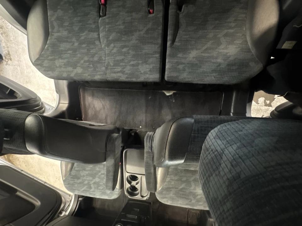 2004 Honda CR-V 2nd Gen - Image 18 of 20