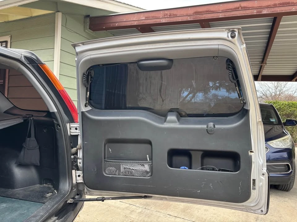2004 Honda CR-V 2nd Gen - Image 10 of 11
