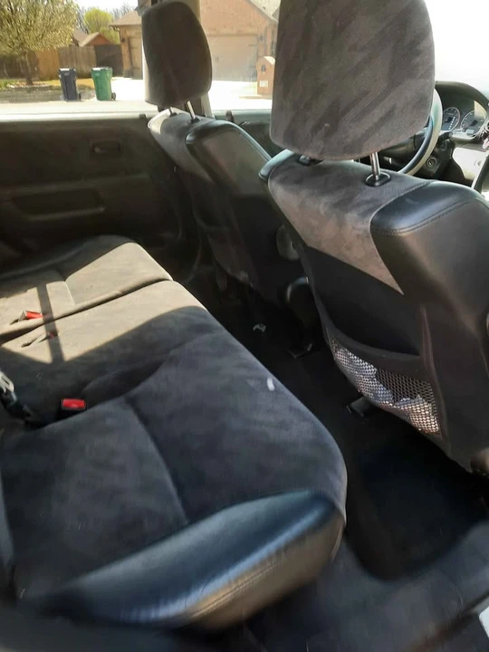 2004 Honda CR-V 2nd Gen - Image 8 of 11