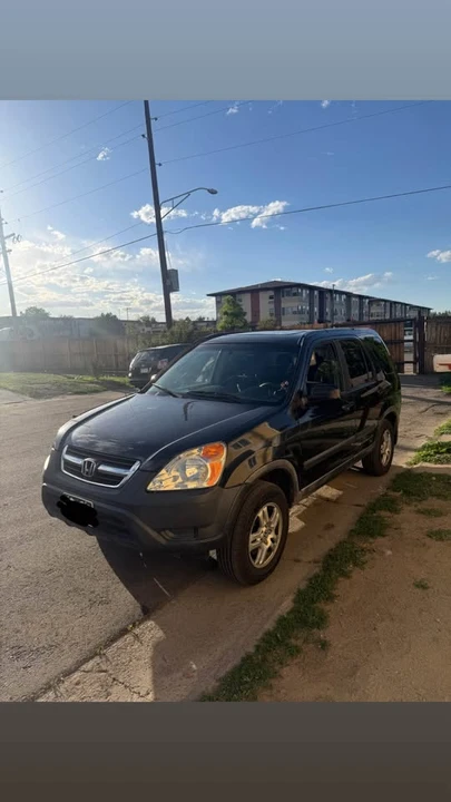 2004 Honda CR-V 2nd Gen - Image 2 of 3