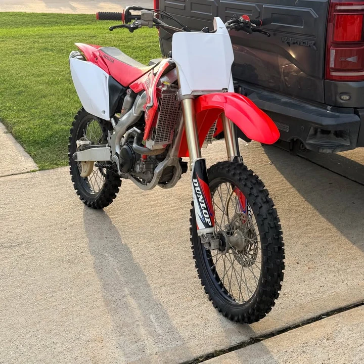 2004 Honda CRF - Image 2 of 10