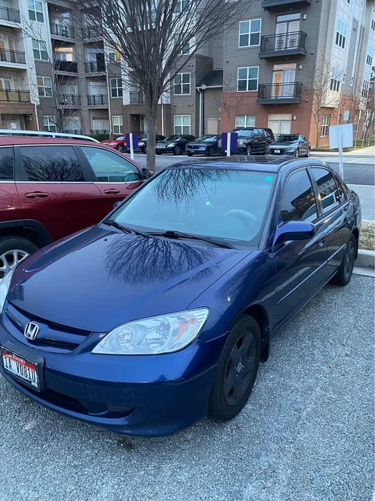 2004 Honda Civic 7th Gen - Image 2 of 9