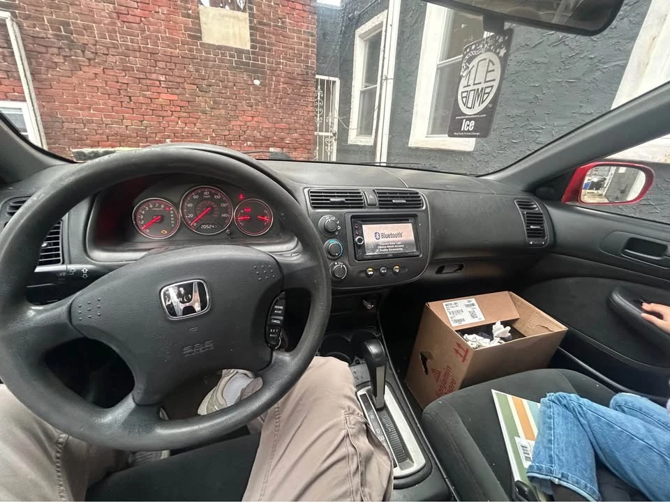 2004 Honda Civic 7th Gen - Image 3 of 3