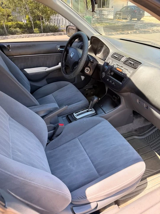 2004 Honda Civic 7th Gen - Image 8 of 10