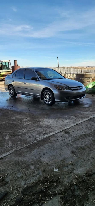2004 Honda Civic 7th Gen - Image 10 of 11