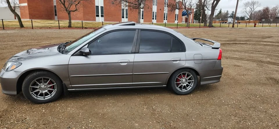 2004 Honda Civic 7th Gen - Image 3 of 11