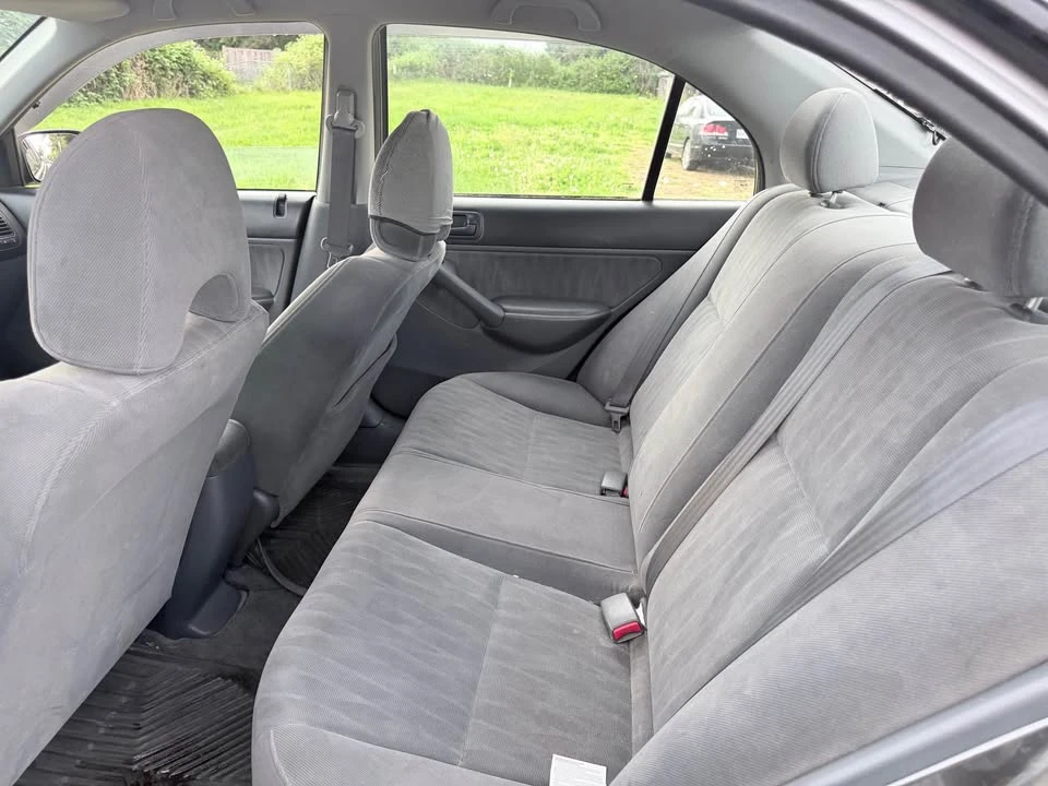 2004 Honda Civic 7th Gen - Image 6 of 7