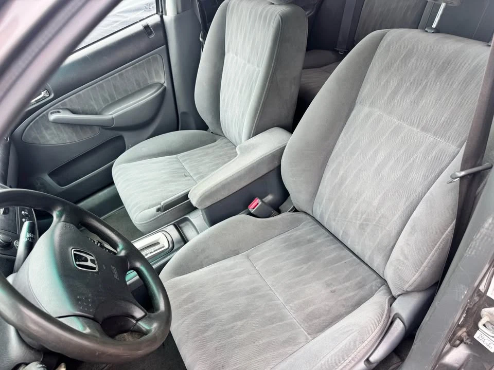 2004 Honda Civic 7th Gen - Image 8 of 14