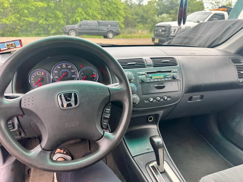 2004 Honda Civic 7th Gen - Image 10 of 14