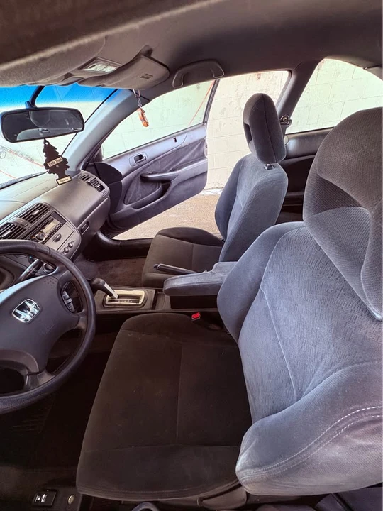 2004 Honda Civic 7th Gen - Image 7 of 9