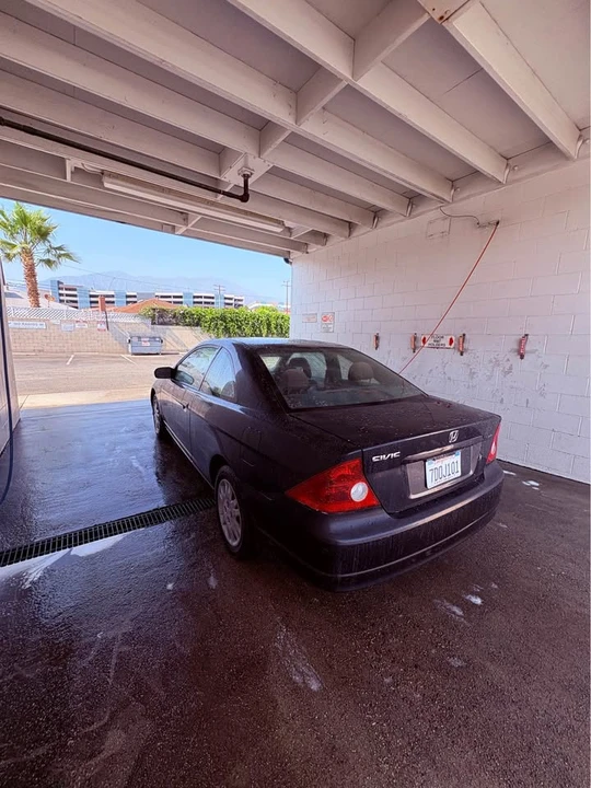 2004 Honda Civic 7th Gen - Image 4 of 9