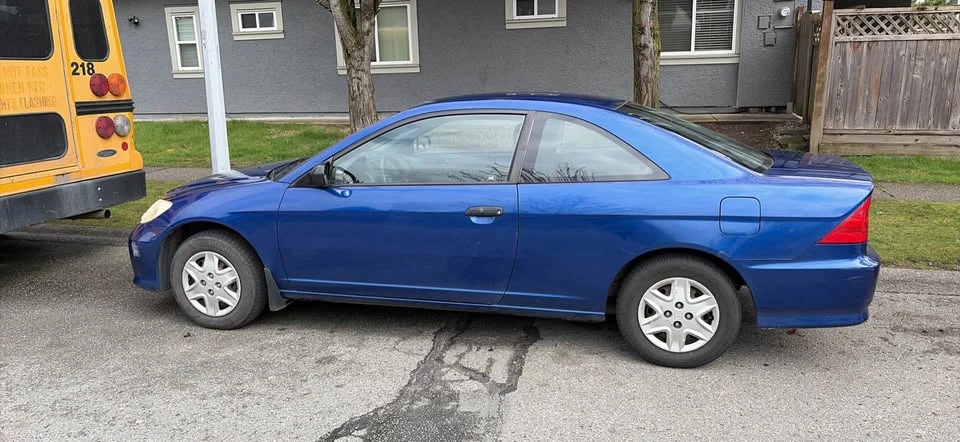 2004 Honda Civic 7th Gen - Image 3 of 9