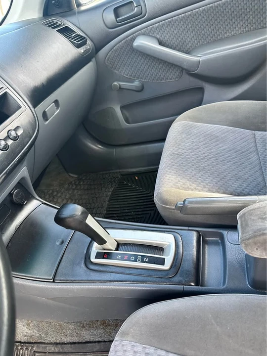 2004 Honda Civic 7th Gen - Image 11 of 14