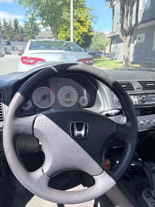 2004 Honda Civic 7th Gen - Image 6 of 9