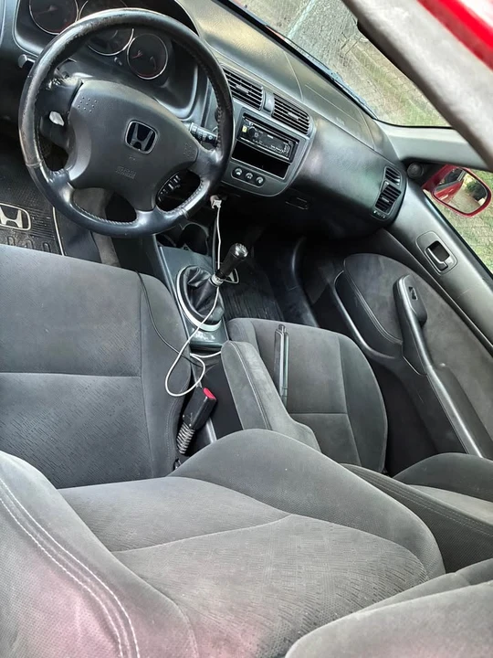 2004 Honda Civic 7th Gen - Image 14 of 16
