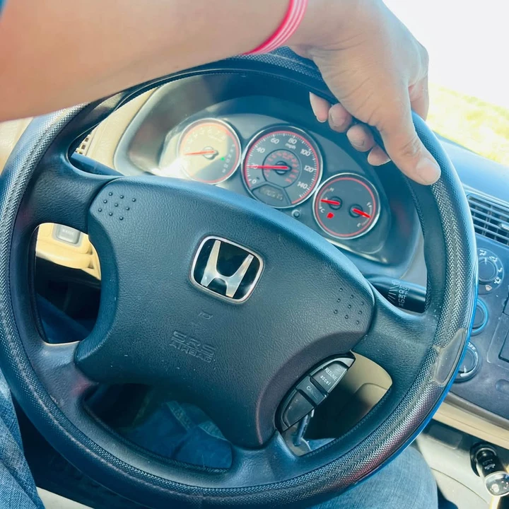 2004 Honda Civic 7th Gen - Image 5 of 16