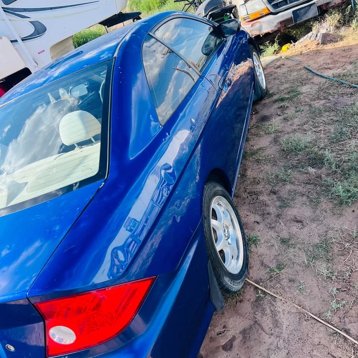 2004 Honda Civic 7th Gen - Image 9 of 16