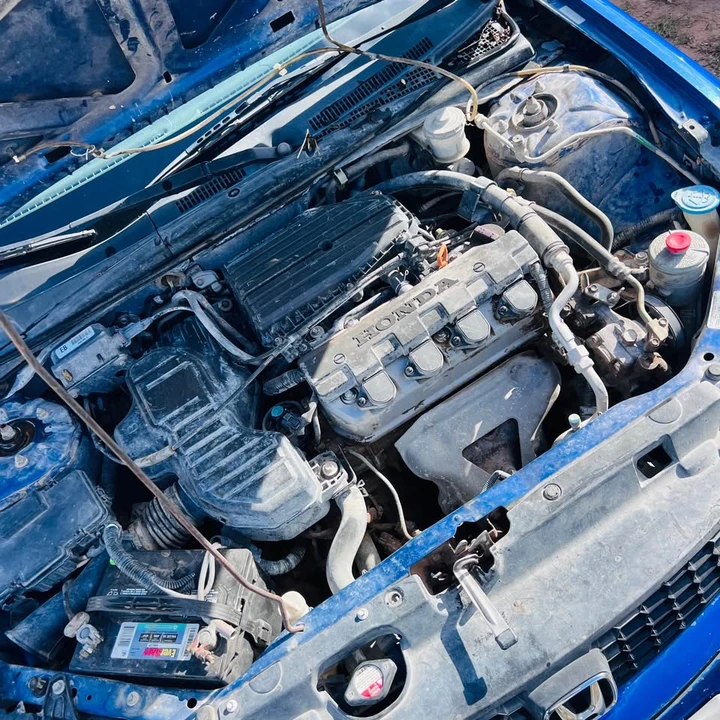 2004 Honda Civic 7th Gen - Image 12 of 16