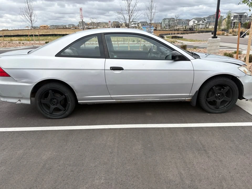 2004 Honda Civic 7th Gen - Image 2 of 6