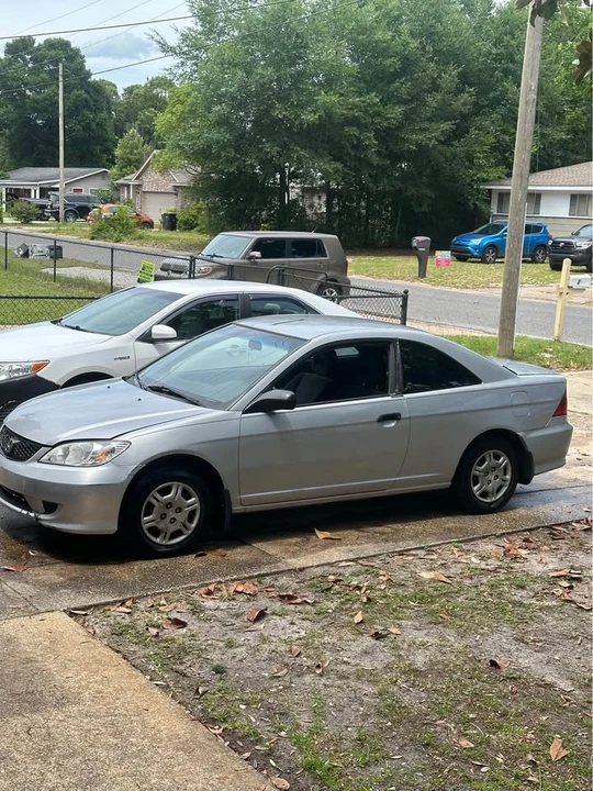 2004 Honda Civic 7th Gen - Image 4 of 4