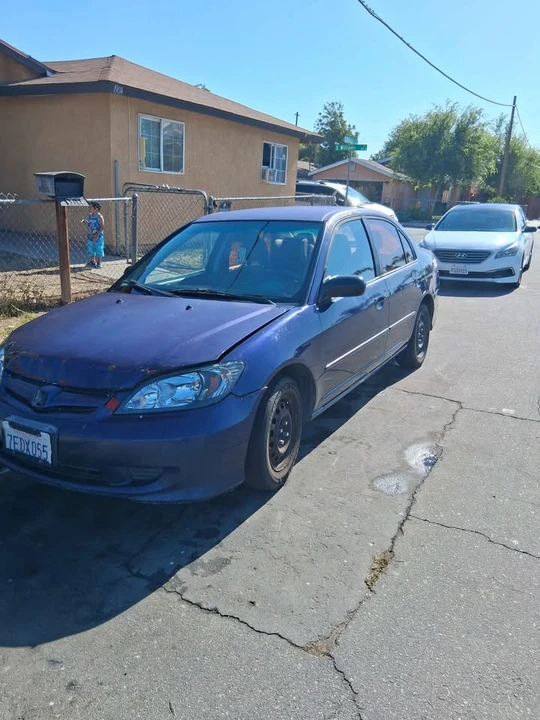 2004 Honda Civic 7th Gen - Image 2 of 6