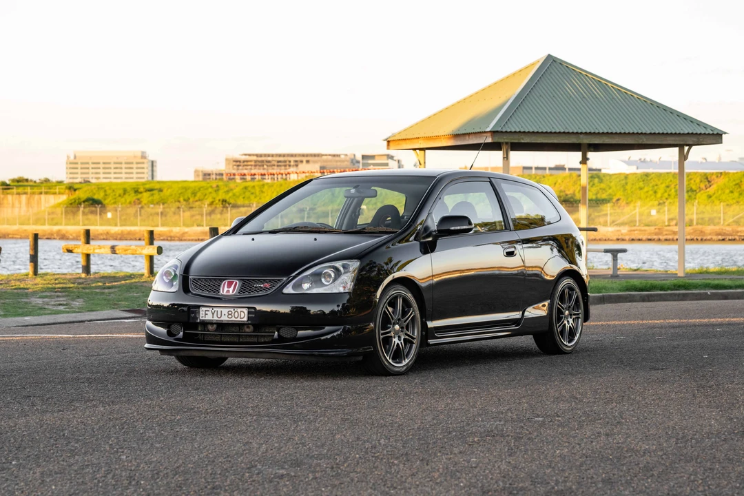 2004 Honda EP3 Civic Type R - Image 9 of 31