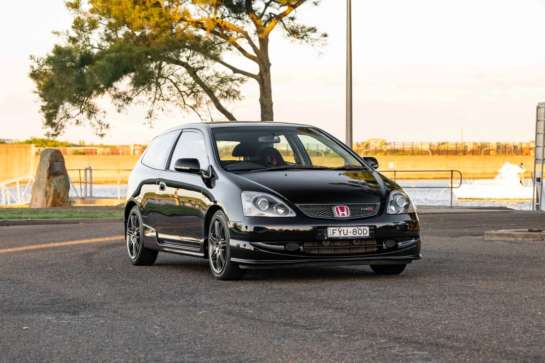 2004 Honda EP3 Civic Type R - Image 3 of 31