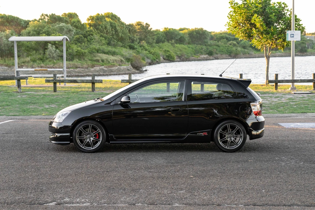 2004 Honda EP3 Civic Type R - Image 16 of 31