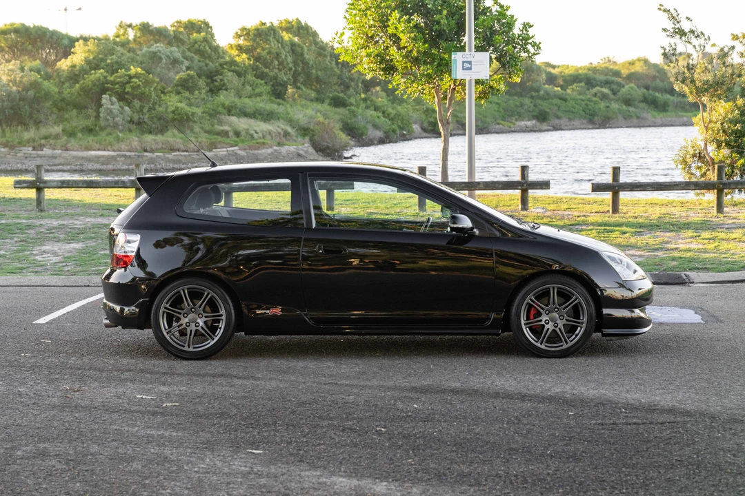 2004 Honda EP3 Civic Type R - Image 12 of 31